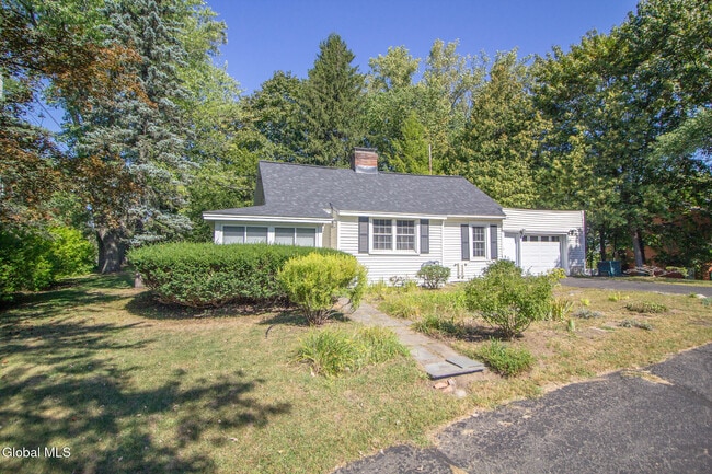 Building Photo - 183 Old Niskayuna Rd