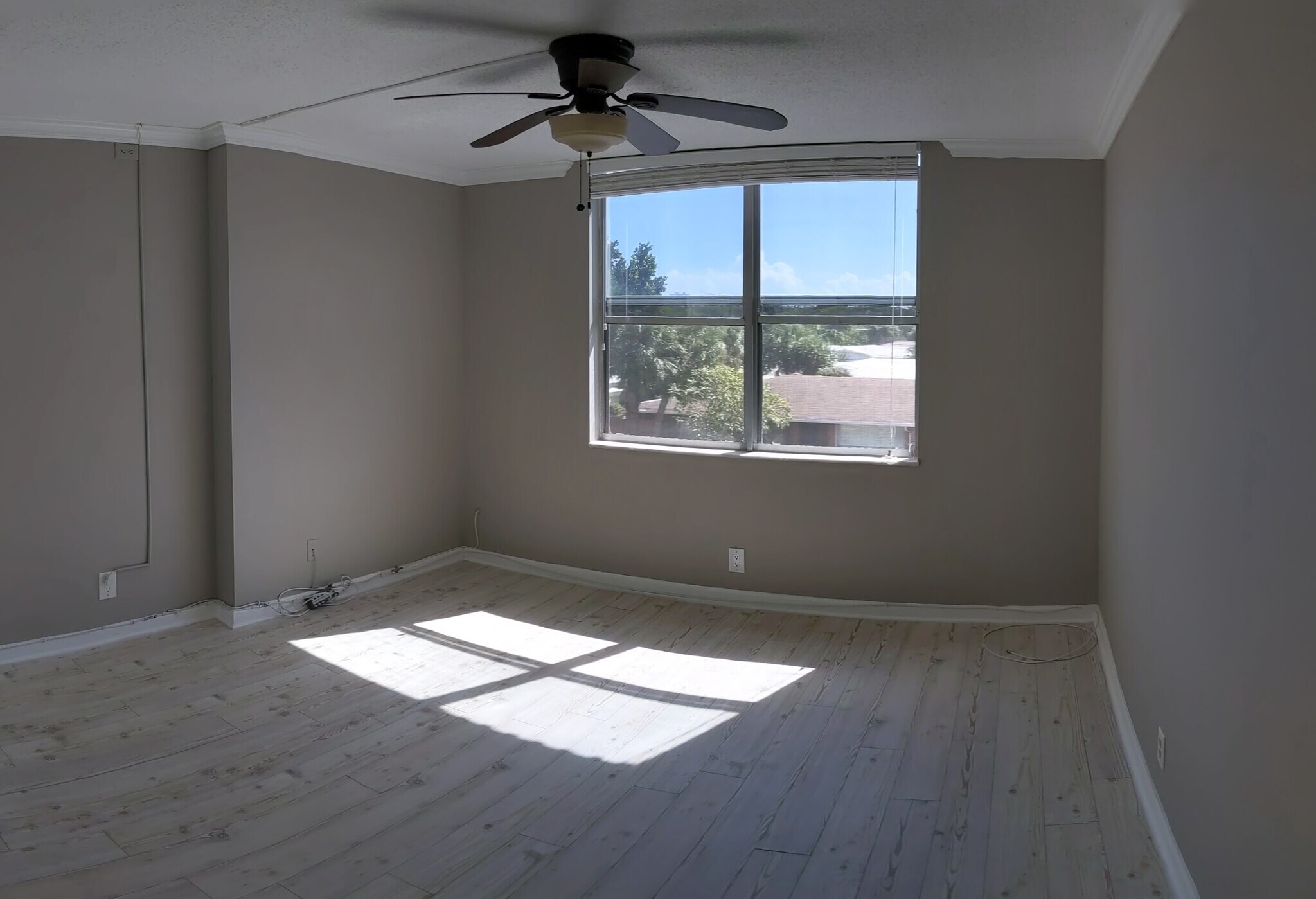 Master Bedroom - 4501 NE 21st Ave