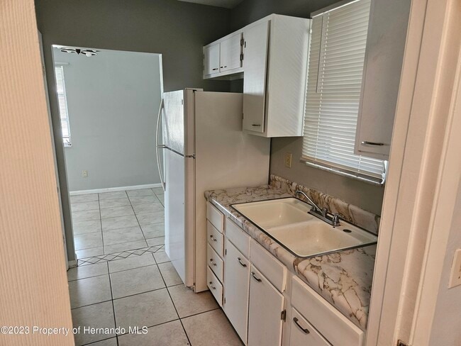 Building Photo - 4623 Cynthia Ln