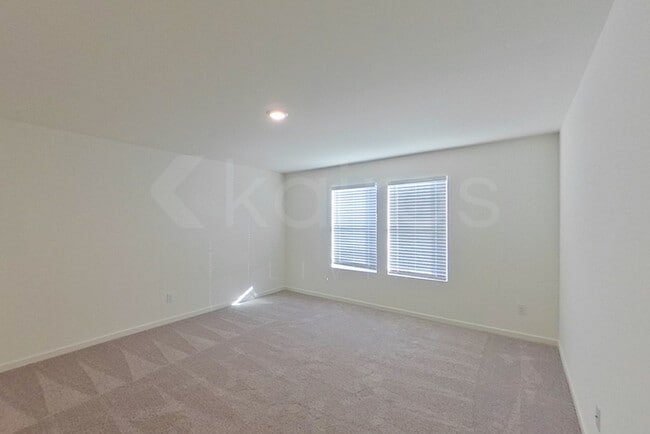 Building Photo - 108 Flat Rock Ml Trl