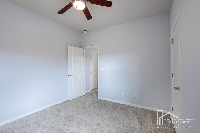 Building Photo - 332 Hardy Ives Ln