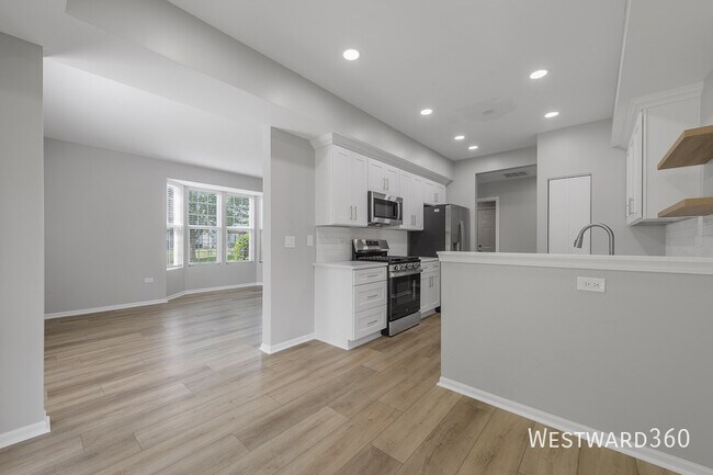Building Photo - 24821 Gates Ct