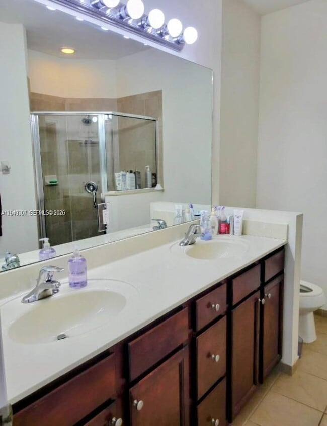 Building Photo - 17548 SW 153rd Ct