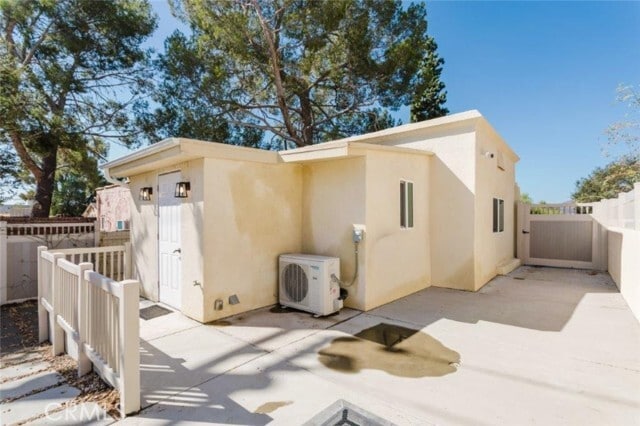 Building Photo - 21461 Mayan Dr