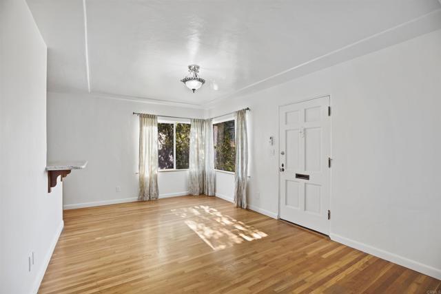 Building Photo - 1531 Glenwood Dr