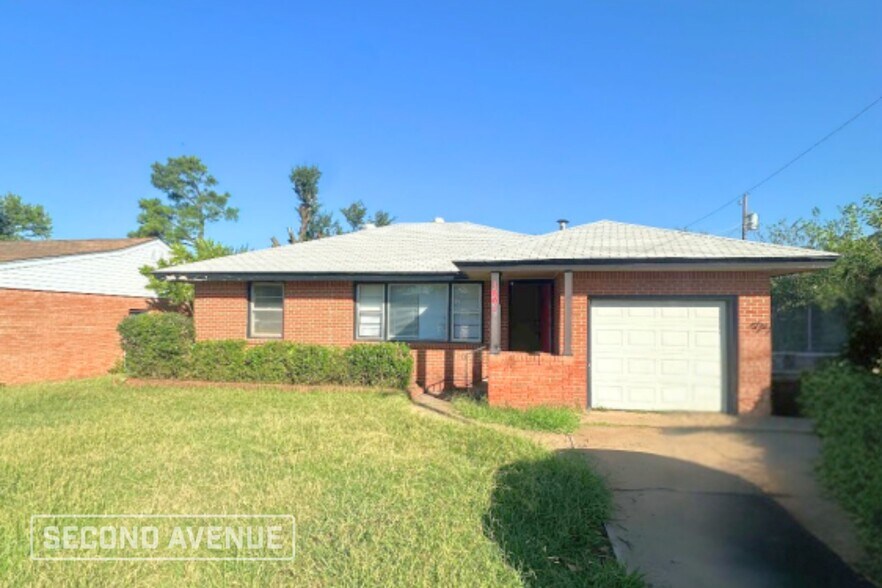 Primary Photo - 1601 Reding Dr