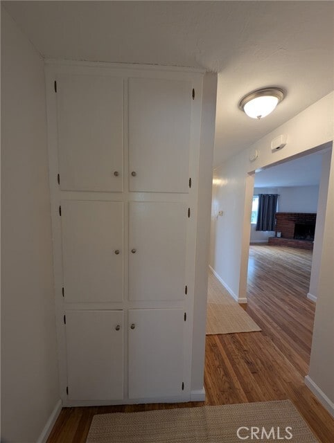 Building Photo - 877 Pearl Dr