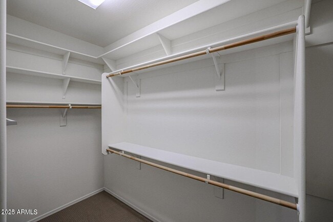 Building Photo - 10398 W Rosewood Ln