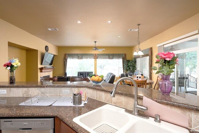 Building Photo - 103 Briar Patch Cove