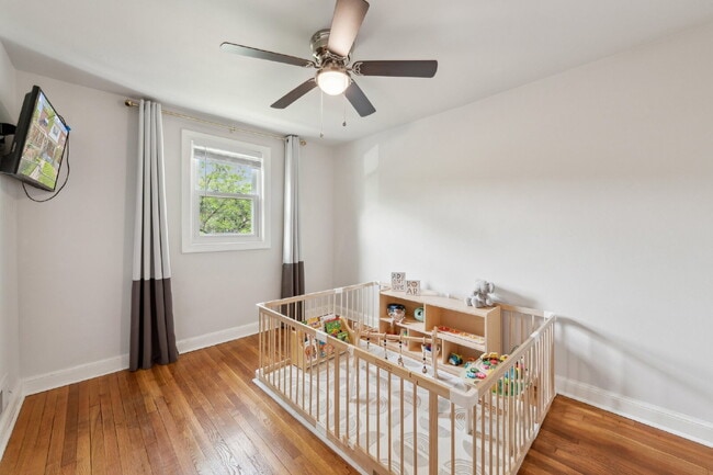 Building Photo - Welcome Home!