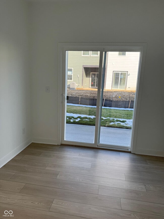 Building Photo - 15174 Swallow Fls Wy