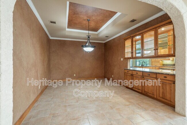 Building Photo - 2162 River Way