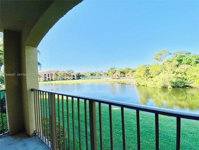 Building Photo - 4171 San Marino Blvd