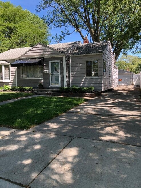 Building Photo - 21705 Bon Heur St
