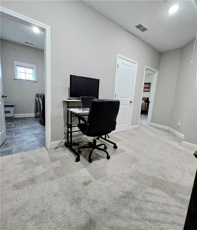 Building Photo - 3145 Black Reins Dr
