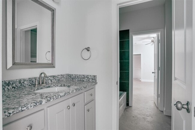 Building Photo - 2806 Gordon Ave