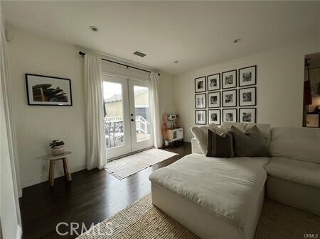 Building Photo - 4403 Montair Ave