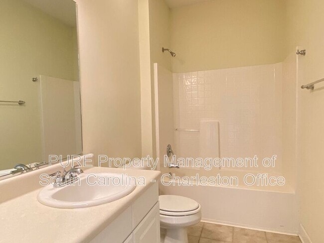 Building Photo - 1512 Asarina Ln