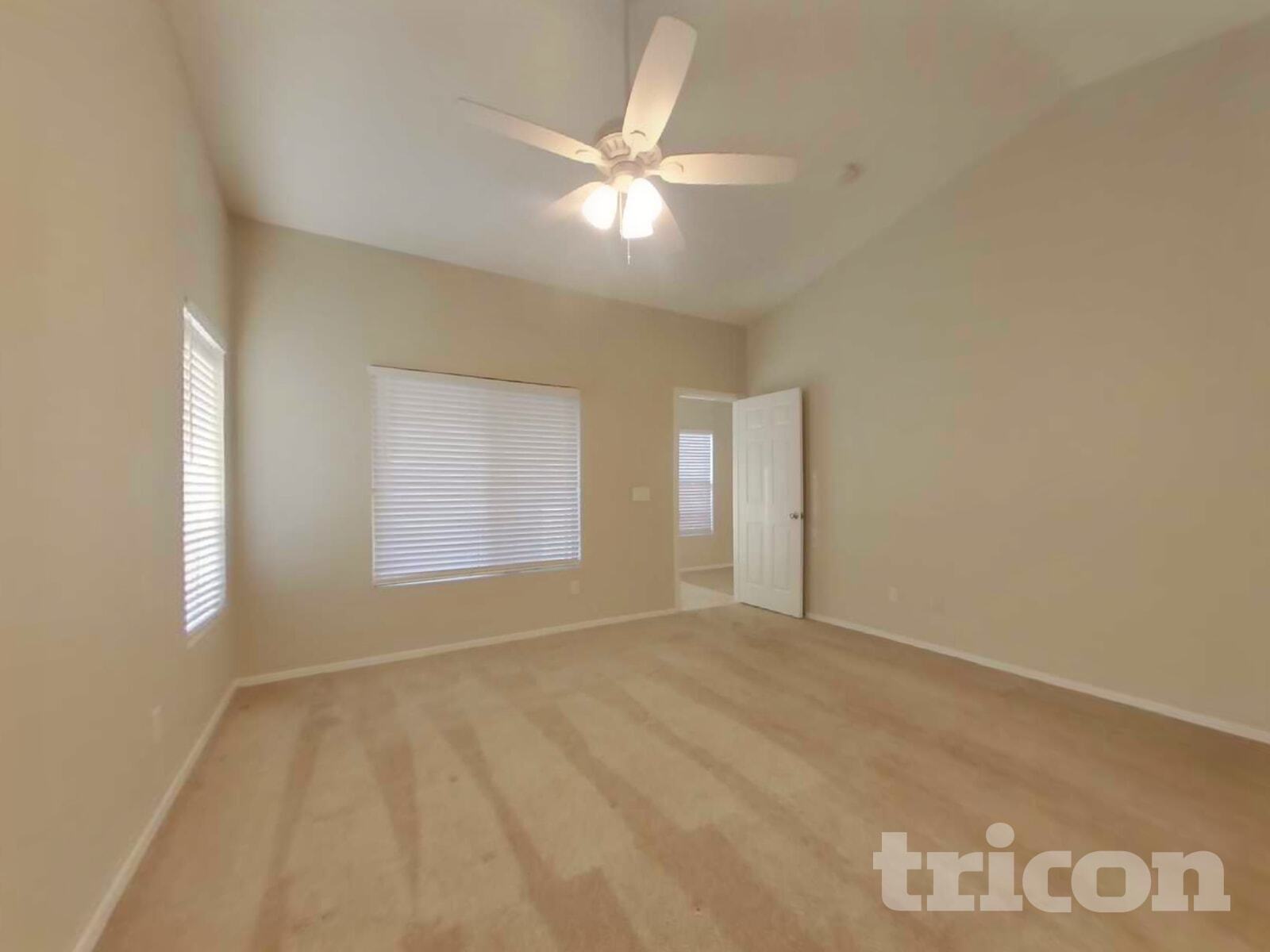 Building Photo - 18071 N 113th Ave