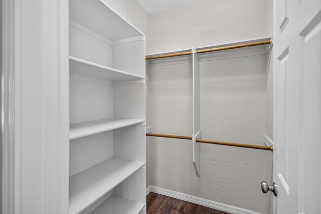 Building Photo - 8606 Kennedy Heights Ct