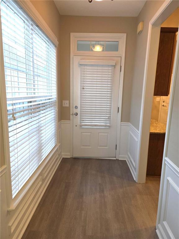 Building Photo - 6275 Brookside Ln