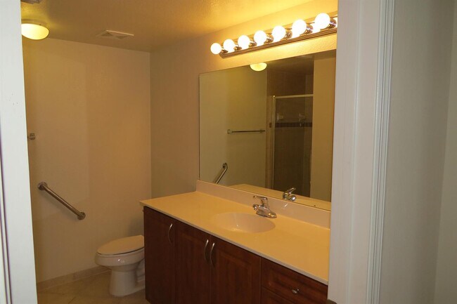 Building Photo - 6418 Emerald Dunes Dr