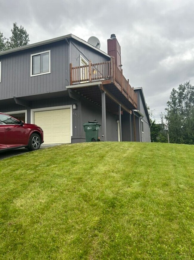 Building Photo - 8413 Little Dipper Ave