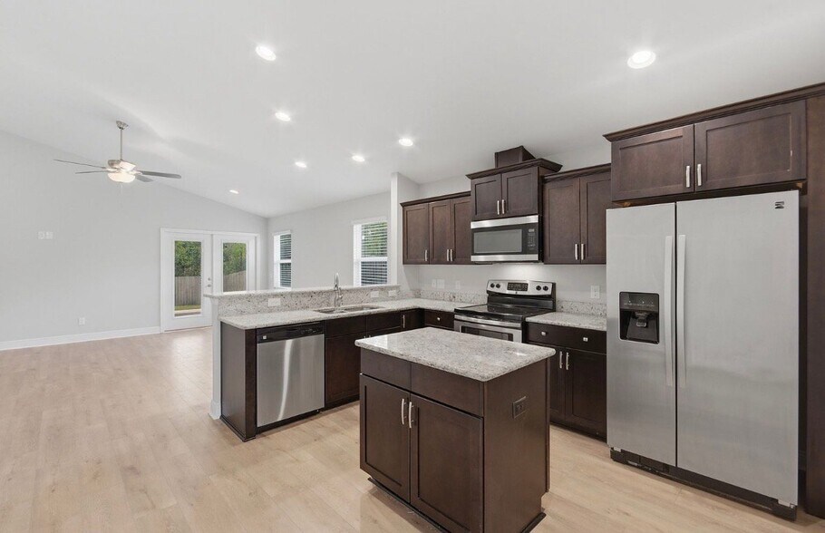 Building Photo - 5093 Carley Ct