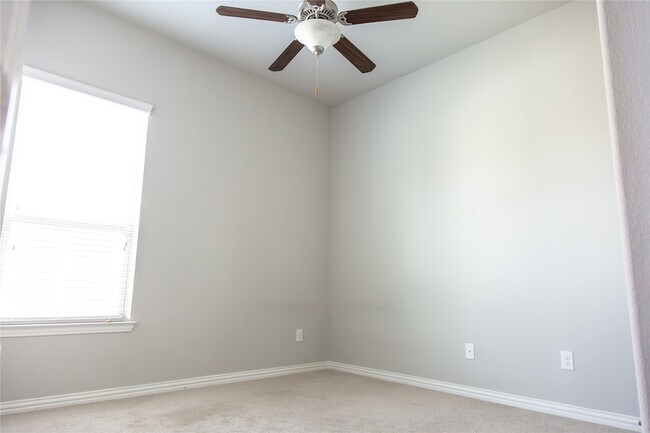 Building Photo - 16108 Gladewater Terrace