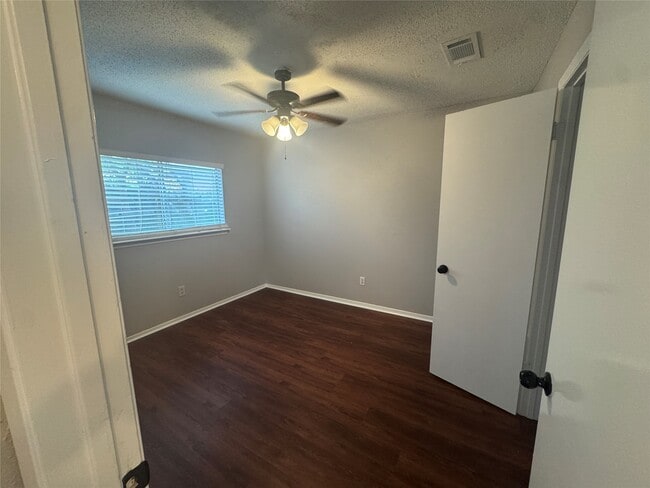 Building Photo - 19439 Cypress Bay Dr