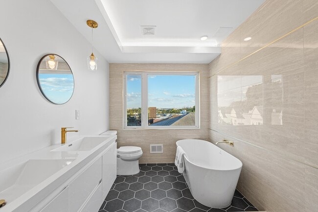 Building Photo - 312 Garfield Ave