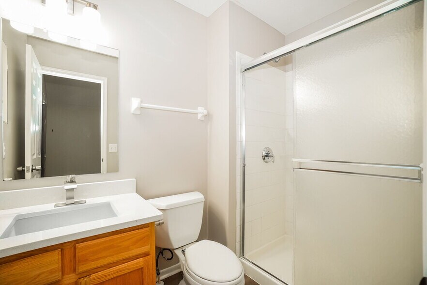 Building Photo - 7140 Calusa Drive