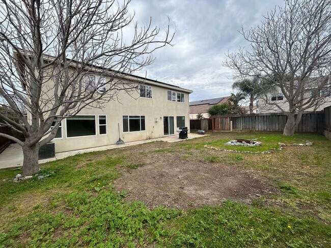 Building Photo - 1454 Azalea Dr