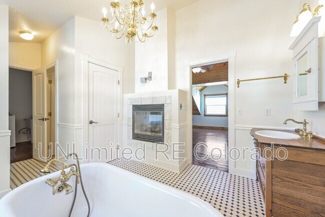 Building Photo - 5846 Flintwood Rd