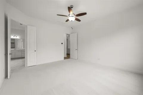 Building Photo - 216 Onyx Dr