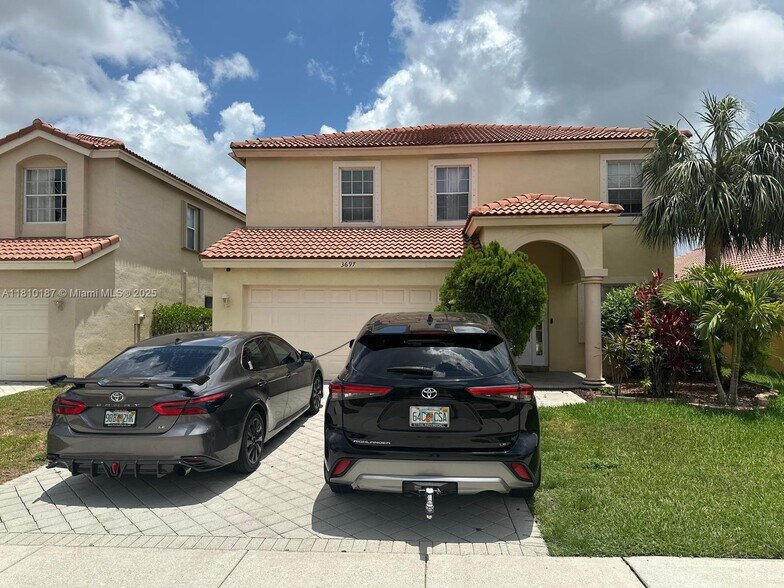 Building Photo - 3697 Miramontes Cir