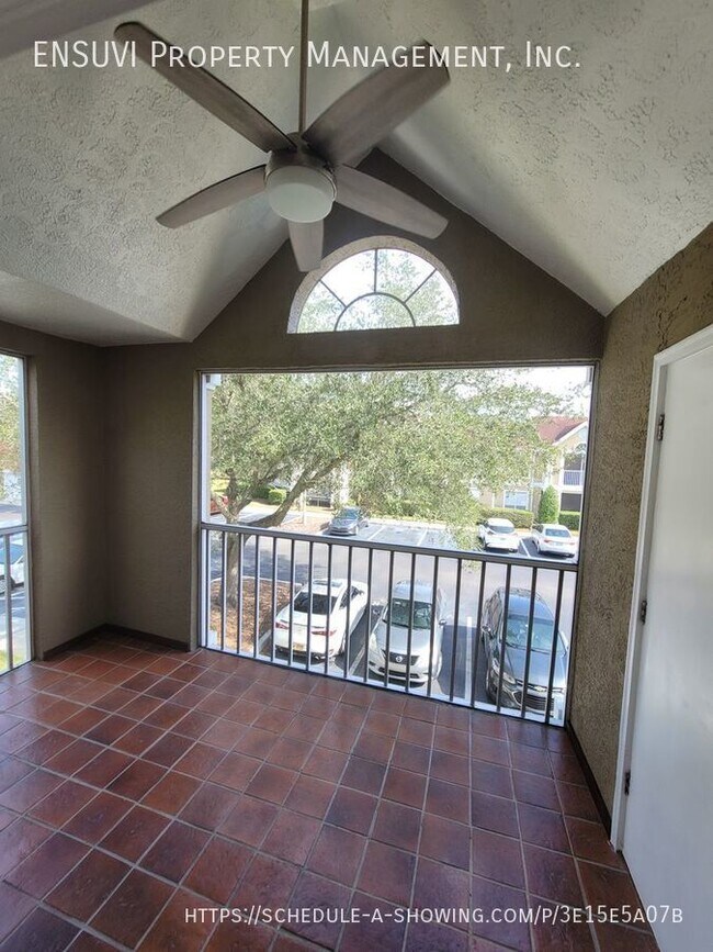 Building Photo - 9481 Highland Oak Dr