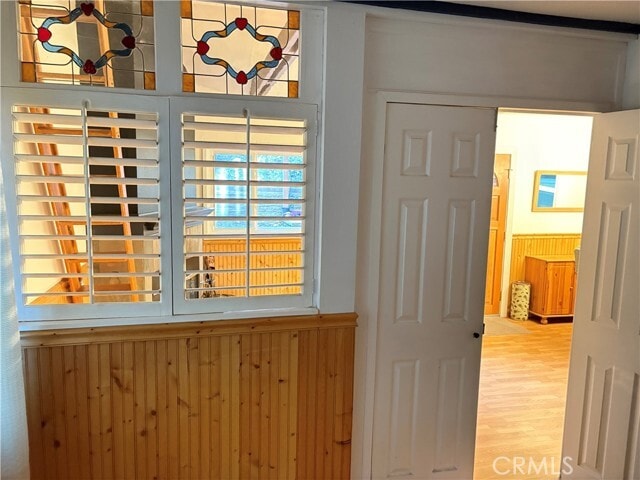 Building Photo - 743 Woodland Rd