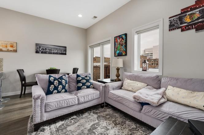 Building Photo - 2248 W Taylor St