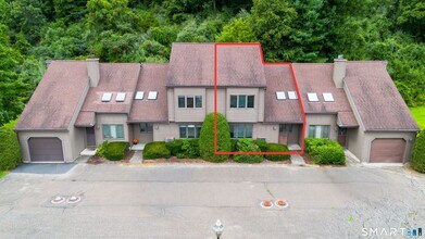 Building Photo - 19 Twin Oaks