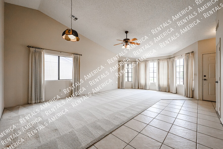Building Photo - 2720 Leisure World