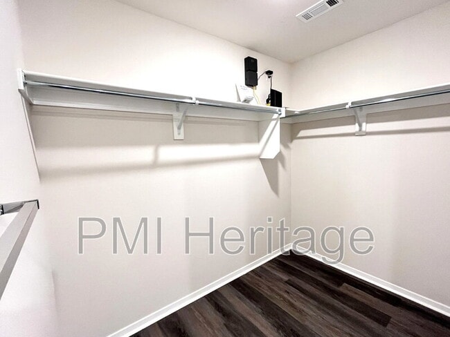 Building Photo - 2721 Elliott St