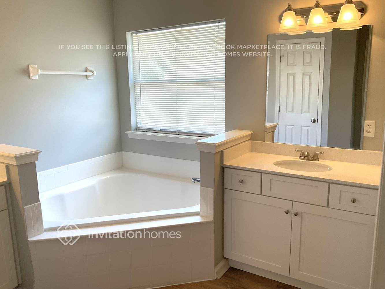 Building Photo - 4011 Leatherwood Dr
