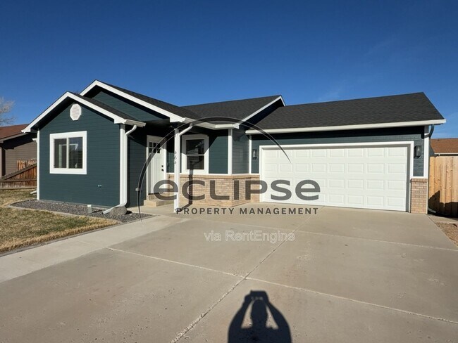 Building Photo - 464 Tara Dr