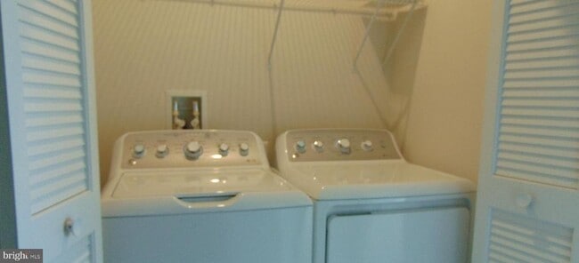 Building Photo - 1813 Wind Gate Rd