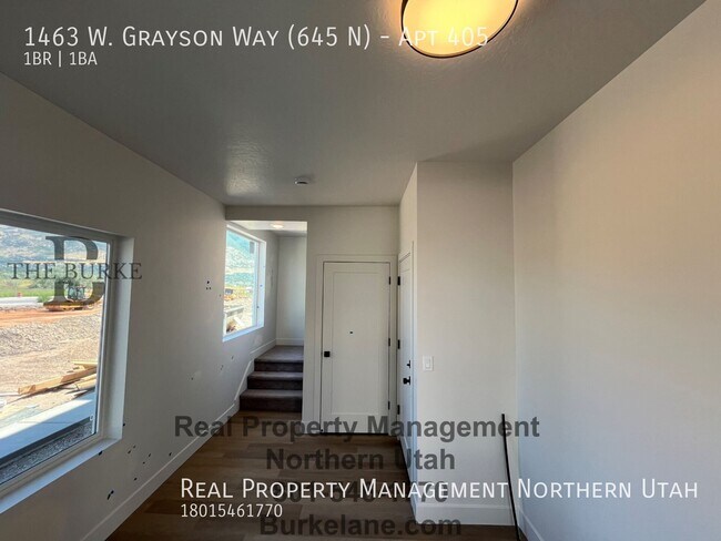 Building Photo - 1463 W Grayson Wy