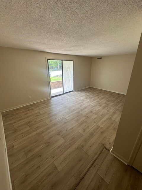 Building Photo - 201 Seminole Trail