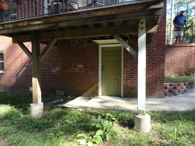 Building Photo - 4325 Pine Meadow Dr