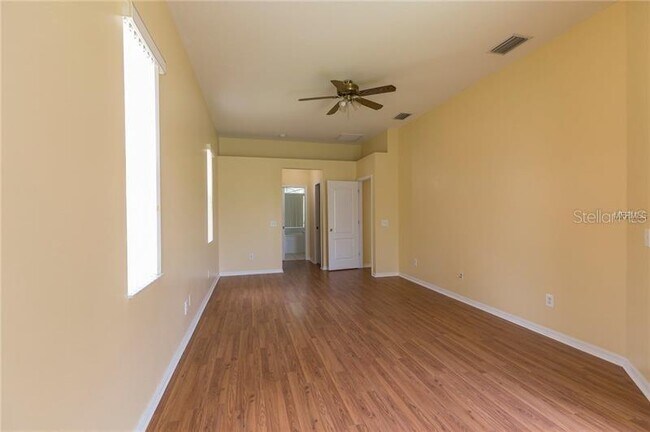 Building Photo - 2743 Abbey Grove Dr