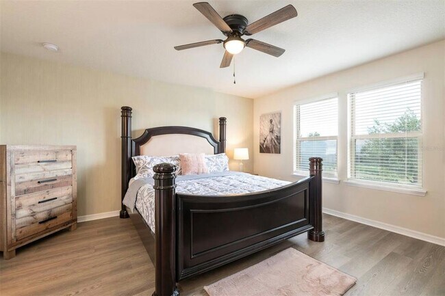 Building Photo - 5533 Misty Oak Cir